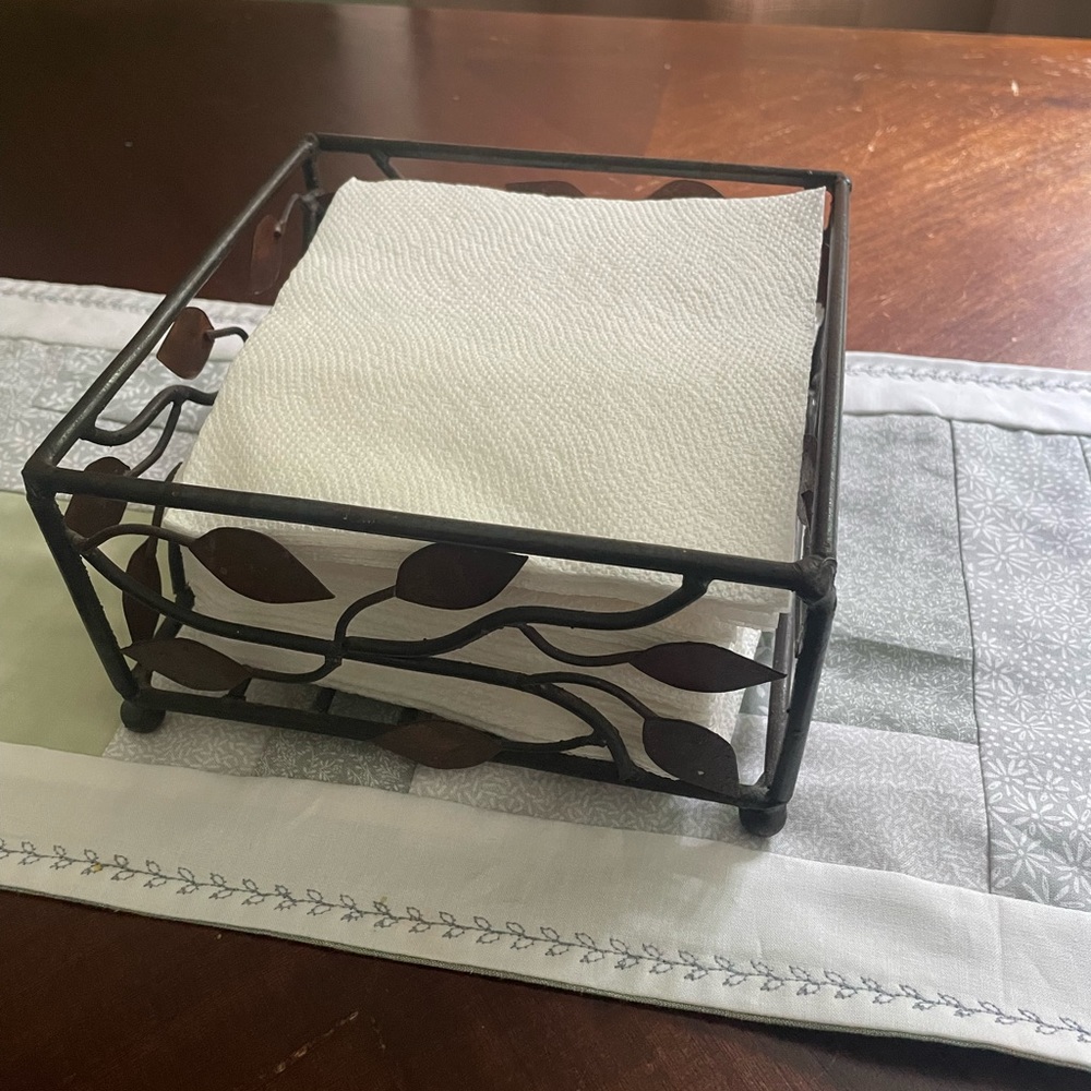 Napkin holder